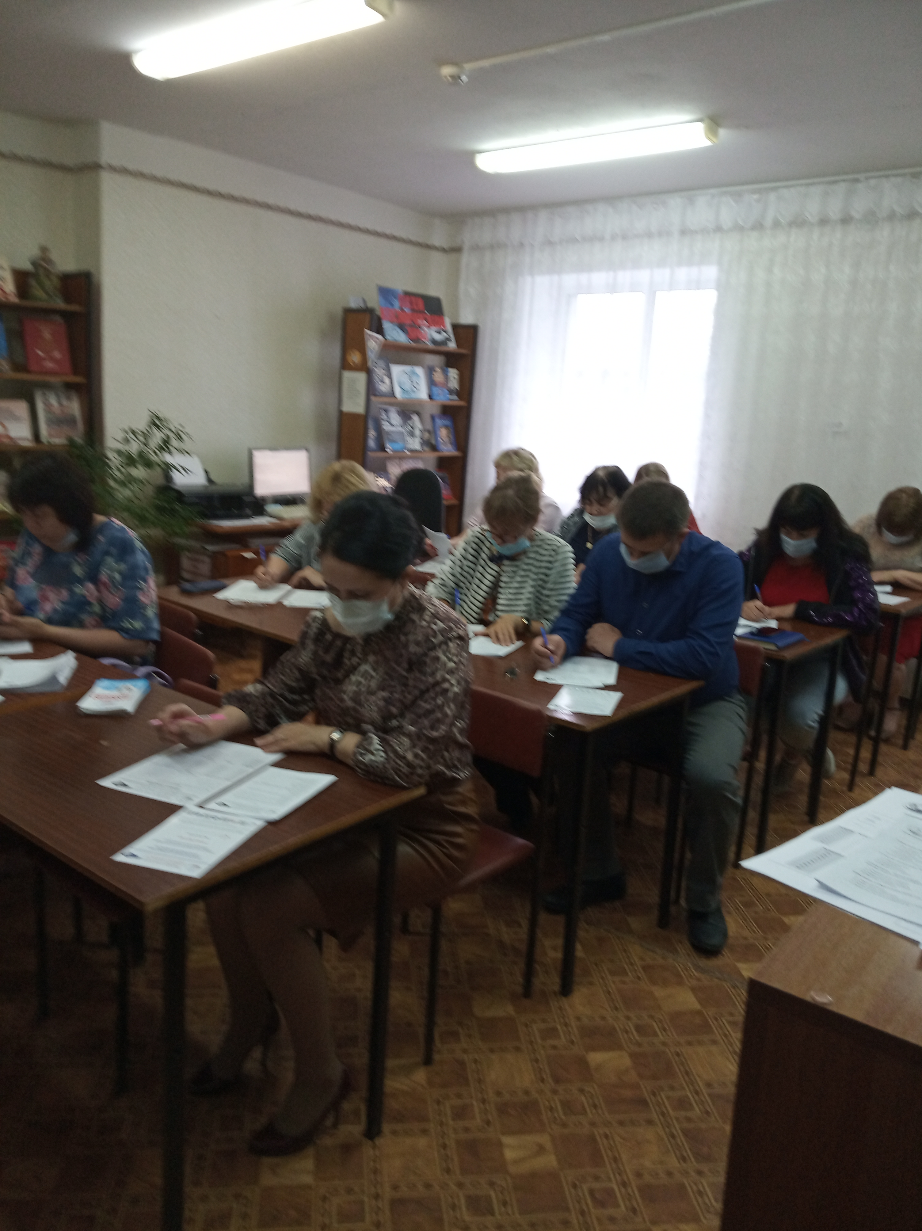 20 мая 2021 года на территории Самойловского района прошла акция «Избирательный диктант». 