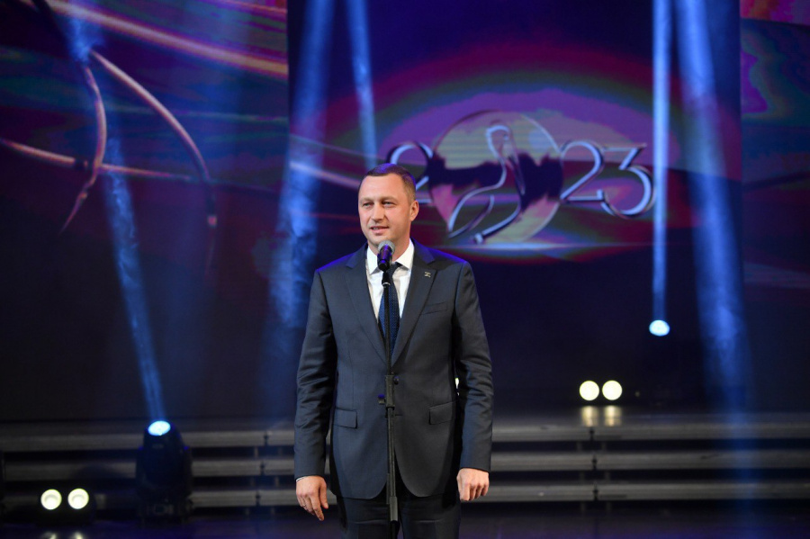 Губернатор Роман Бусаргин вручил награды победителям премии «Признание» 